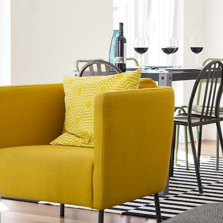 Joivy Joyful 2Br Apt With Terrace Nearby Sao Bento Palace 리스본 외부 사진