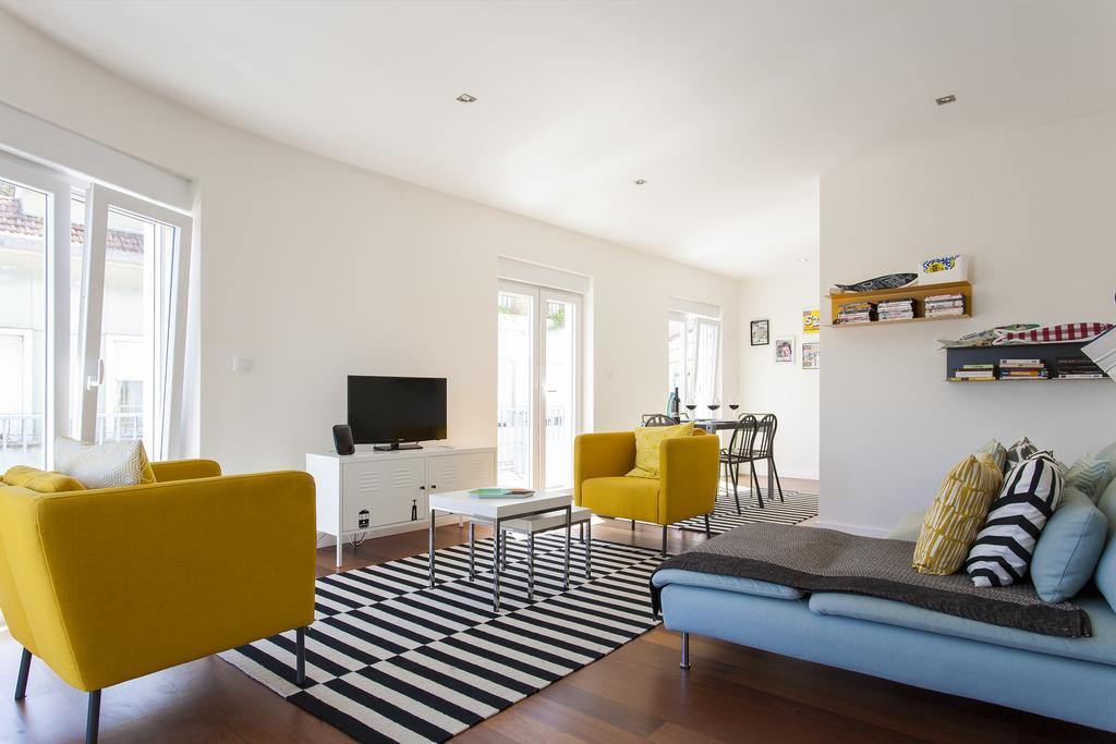 Joivy Joyful 2Br Apt With Terrace Nearby Sao Bento Palace 리스본 외부 사진